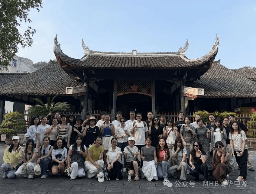 突破壁垒，，，，凝聚共识丨闽华电源“两天团建营”